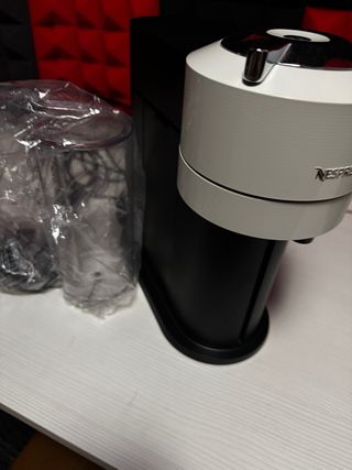 Cafetera Nespresso Vertuo. 