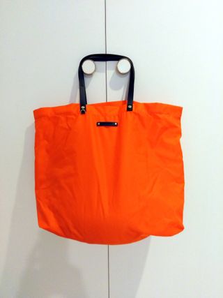 BOLSO CON ASAS MANGO