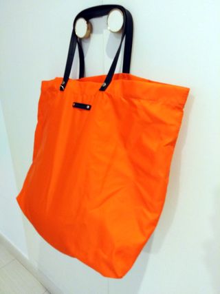 BOLSO CON ASAS MANGO
