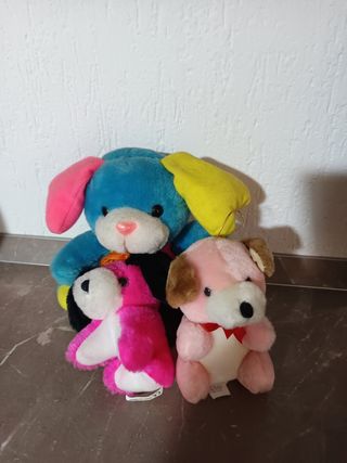3 Peluche cuccioli colorati