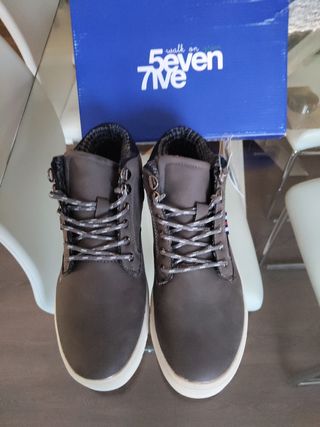 Zapatos Merkal Calzados Niño talla 38