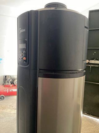 Calentador Midea 300L - ACS