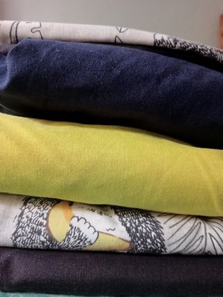 1 edredón + 2 fundas de edredones +2 sábanas baj