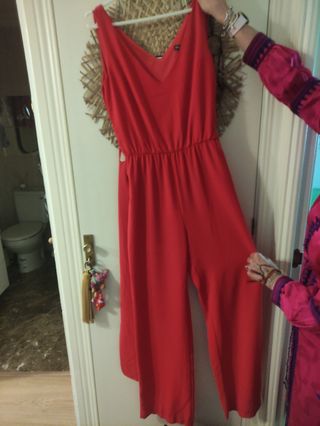 Mono rojo largo - elegante