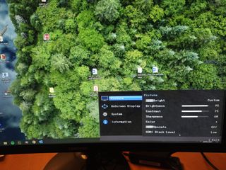 monitor SAMSUNG curvo 24""