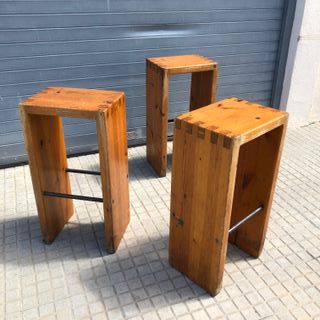 Taburetes pino brutalistas vintage Francia 1960
