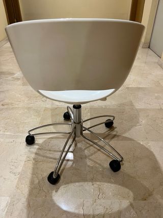 Silla escritorio blanca giratoria