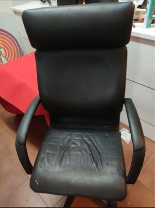 Sillón oficina - piel sintética negra