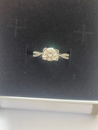 Anillo plata Rodiada Con 1Ct Diamante Moissanita