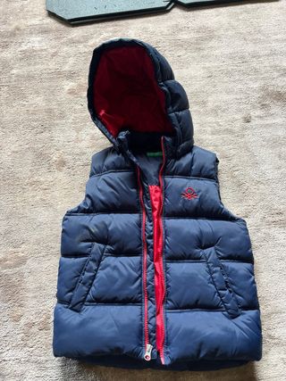 Colete Benetton 6/7 anos - Novo