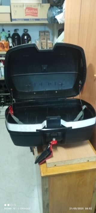 Top Case GIVI para 2 cascos