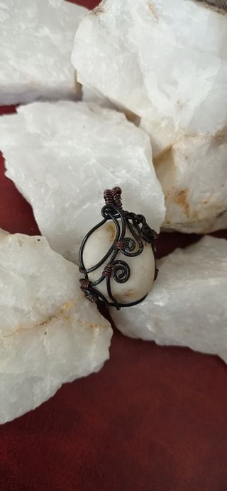 Colgante cuarzo natural engarce artesanal