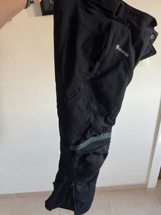 traje moto Dainese Gore-Tex