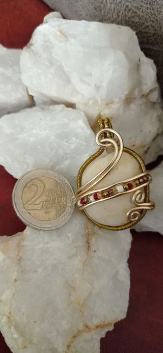 Colgante cuarzo natural engarce artesanal