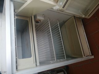 Nevera pequeña Westinghouse (No funciona bien)