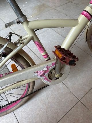 Bicicleta paseo niña 20" usada