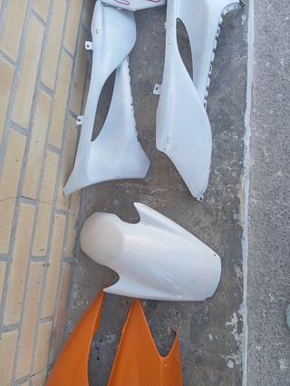 Recambios plásticos moto