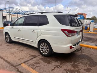 SsangYong Rodius 2015