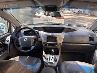 SsangYong Rodius 2015