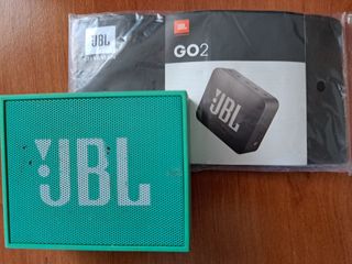 Altavoces portátiles Bluetooth y con cable