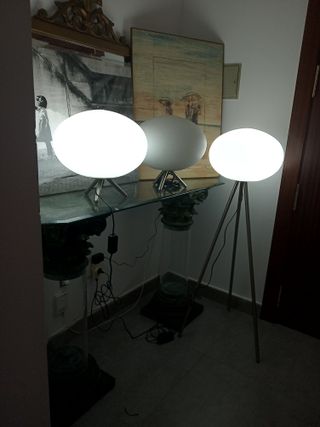 Conjunto de lámparas futuristas