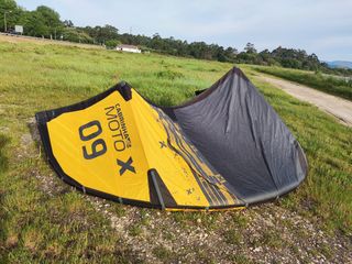 Cabrinha Moto X 9m - Cometa Kitesurf 2023