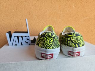 Vans Slip On Serpiente Amarillo Fluor