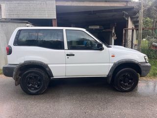 Nissan Terrano II 2007