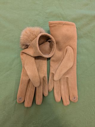 Guanti Invernali Beige con Pompon
