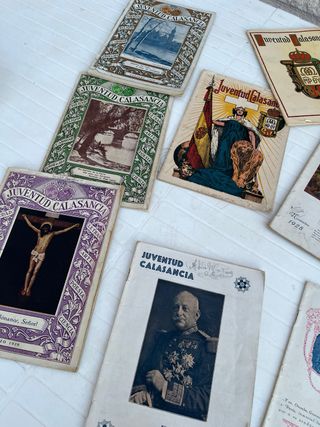 Lote de revistas antiguas “Juventud Calasancia” años 1928 y 1929