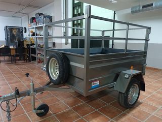 Se dan portes con remolques.