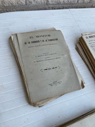 Gran Lote de Revistas Históricas de Farmacia: “La Farmacia Moderna” “El Monitor de la Farmacia” y Más 19171928