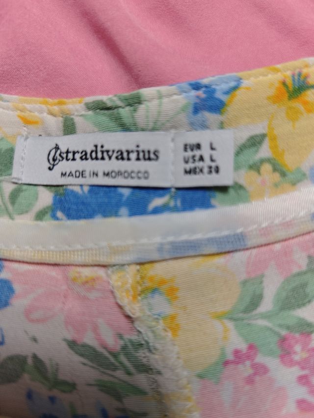 Falda con blusa todo como nuevo