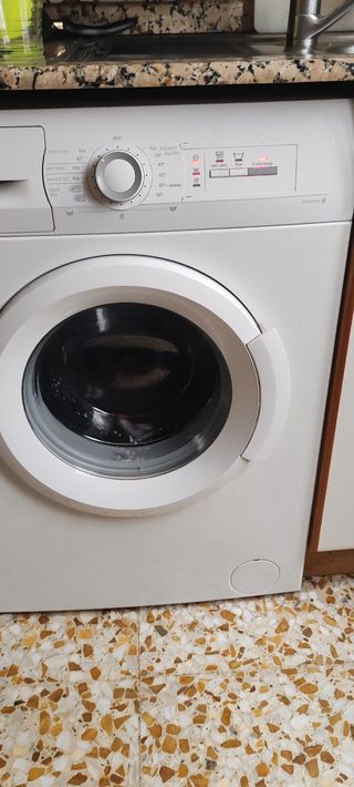 Lavadora Balay - 1000 rpm