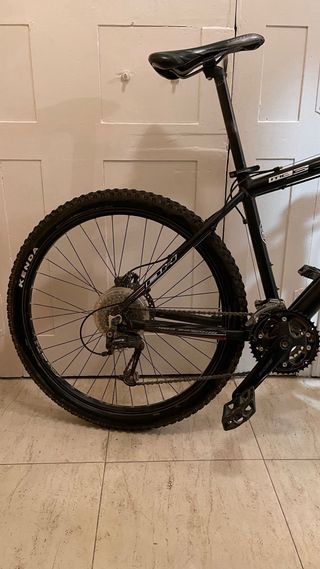 BH Mountain Bike - Excelente estado