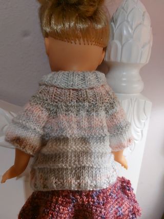 Chaqueta tejida para muñeca Nancy