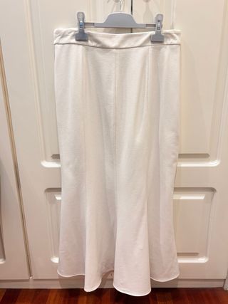 Falda midi blanco roto Zara