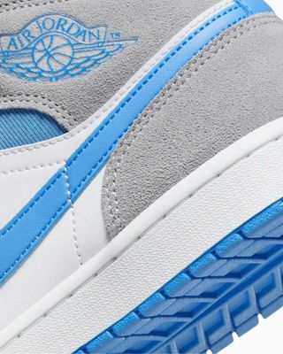 Jordan 1 Mid - University Blue 43 EU