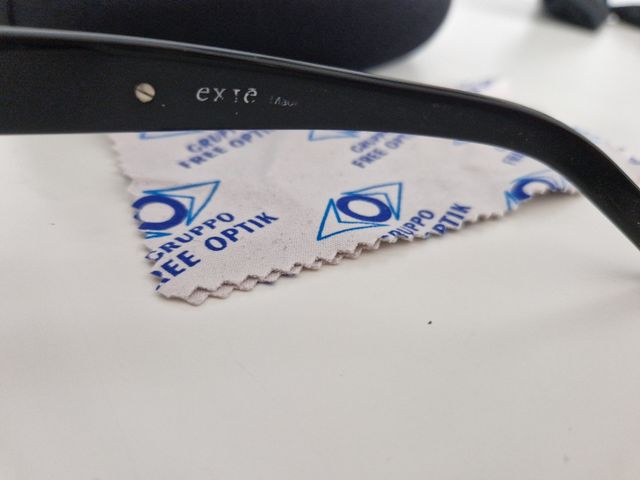 Occhiali da sole neri