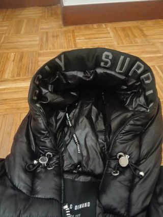 Chaqueta Supply & Demand negra - talla 18