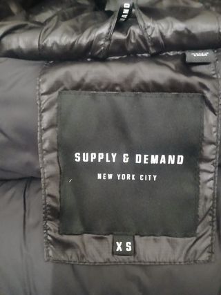 Chaqueta Supply & Demand negra - talla 18