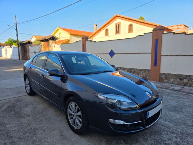 Renault Laguna 2012