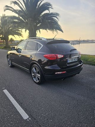 Infiniti EX30 2011