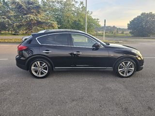 Infiniti EX30 2011