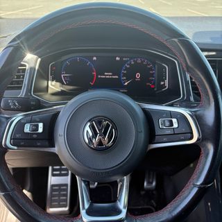 Volkswagen T-Roc 2.0 TDI 150 CV  SPORT Unico Dueño
