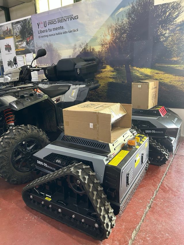 Desbrozadora robot radio control