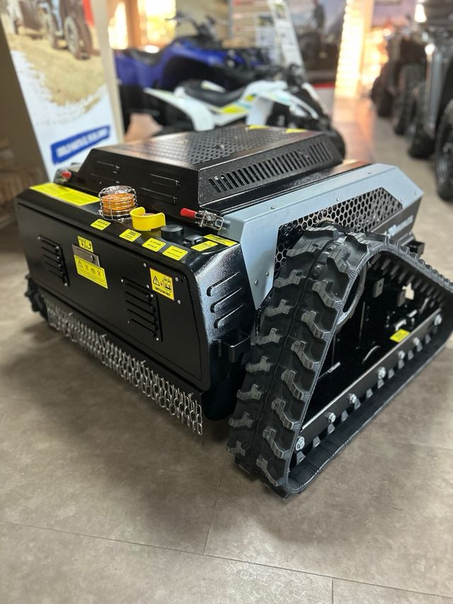 Desbrozadora robot radio control