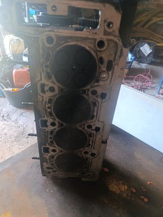 Despiece completo motor D20DTF 