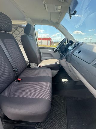 Volkswagen Transporter/Caravelle 2012
