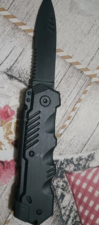 Coltello tattico nero FINTO per cosplay